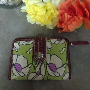 Leather fossil wallet